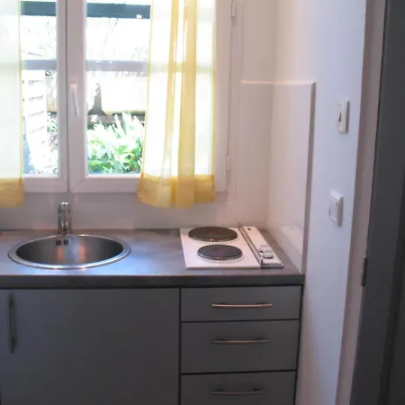 Studio Du Lac Apartment *